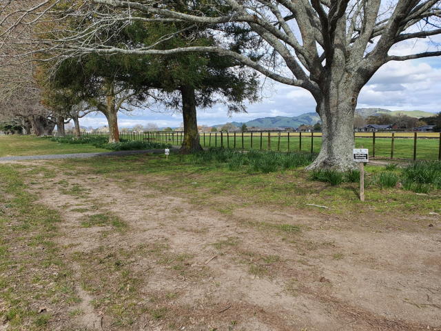 D20 Lamb St Leamington Primary looking east. v2.jpg